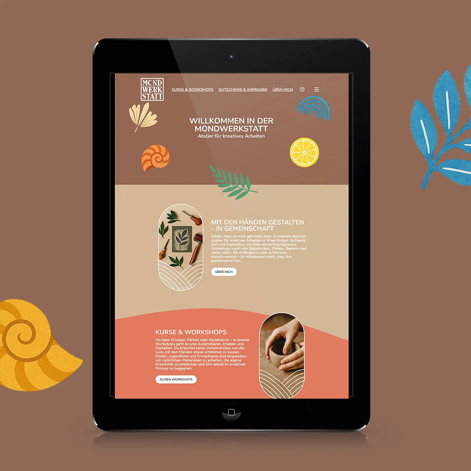 Tablet mit Ansicht der Startseite